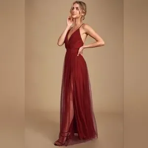 Rare Beauty Burgundy Tulle Backless Maxi Dress